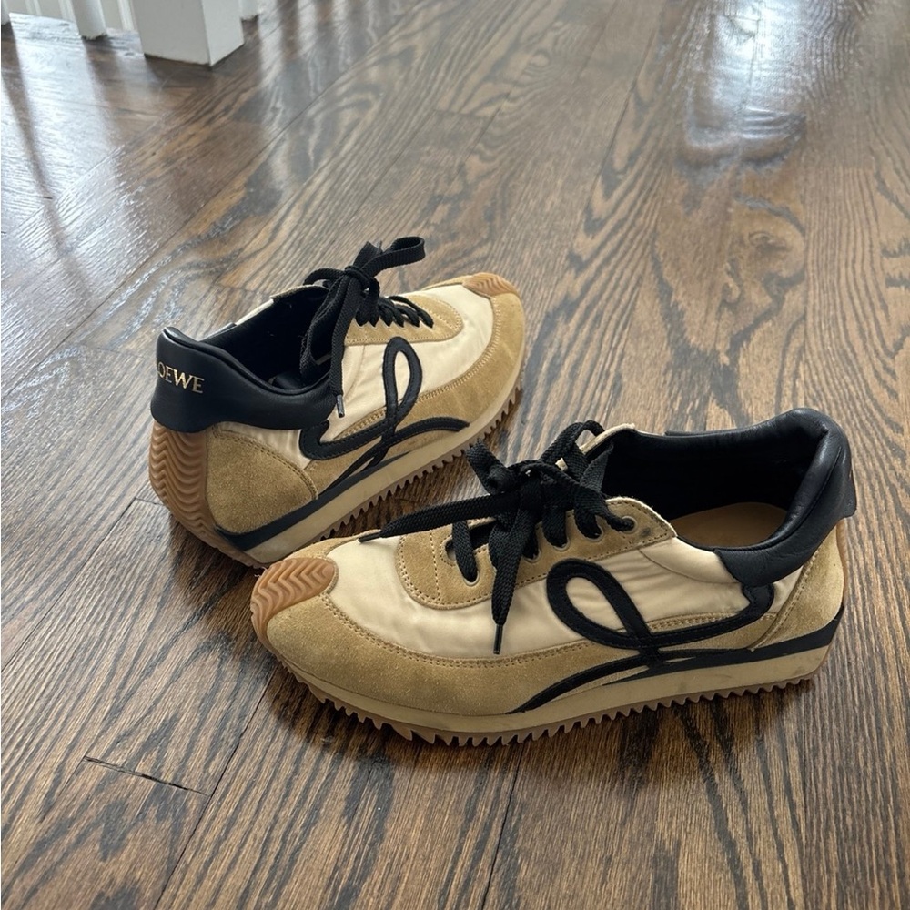 Loewe Sneakers size 37